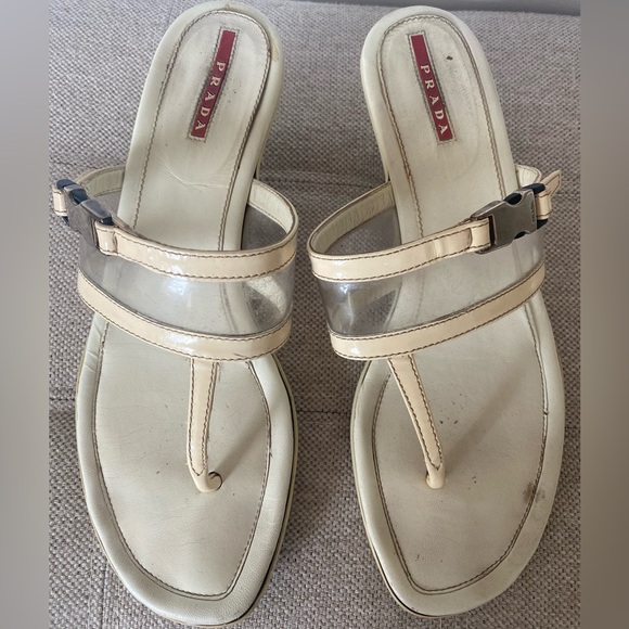 VINTAGE 2000s PRADA KITTEN HEEL SANDALS - Picture 2 of 5